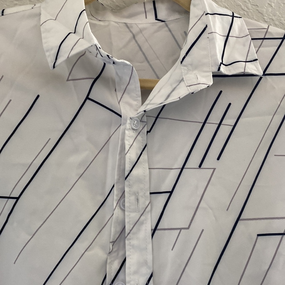 NWOT, Men’s button down shirt(SHEIN) - Picture 2 of 2